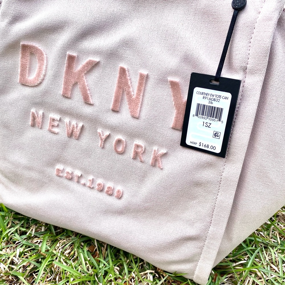 New DKNY Courtney EW East West Canvas Tote (Store Return) - Picture 9 of 15